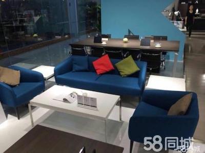 廈門廠家直銷辦公家具辦公桌椅文件柜辦公屏風隔斷等